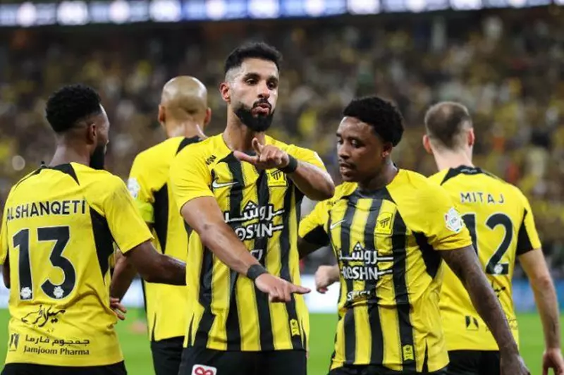 تطورات جديدة: اتحاد جدة يوقف صفقة ضم لاعب من النصر
