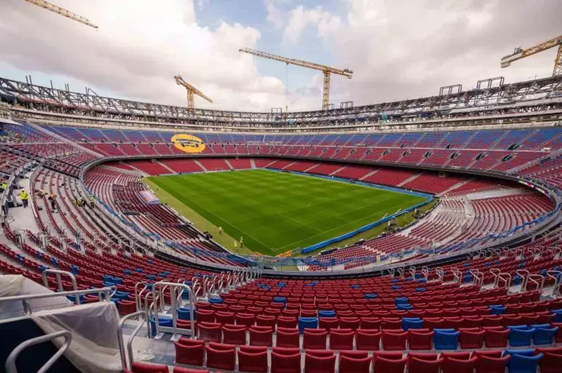 أمام 23 ألف متفرج.. برشلونة يعلن خوض حصة تدريبية على ملعب كامب نو
